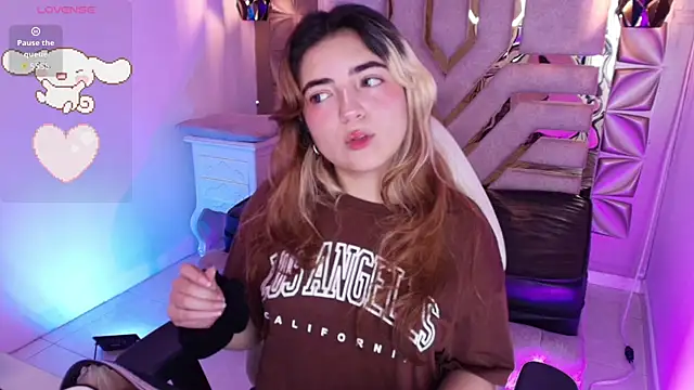 Snapshot of meraki_fraise chatting on October 2025 07:47:01 PM meraki fraise online show from October 2025 07:47:01 PM