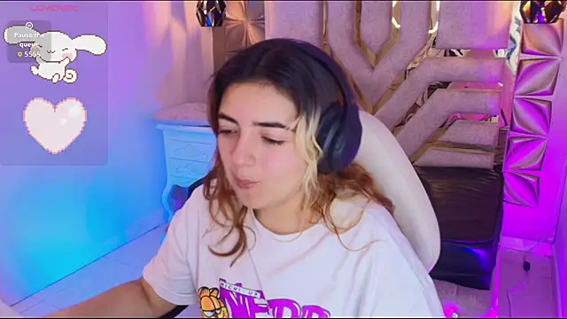 Snapshot of meraki_fraise chatting on November 2025 07:47:01 PM meraki fraise online show from November 2025 07:47:01 PM