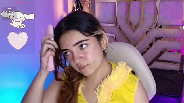 Snapshot of meraki_fraise chatting on November 2025 07:46:02 PM meraki fraise online show from November 2025 07:46:02 PM