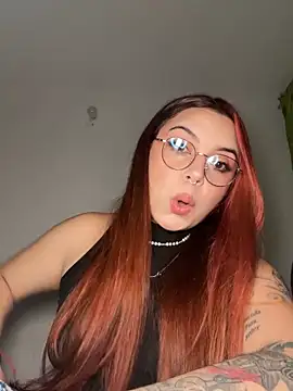 NatyOlson online show from November 2025 04:34:02 AM