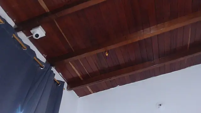 Amara Red online show from September 2025 11:24:02 AM