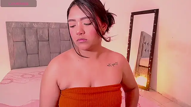 DIANEE 01 online show from April 2026 11:16:01 PM