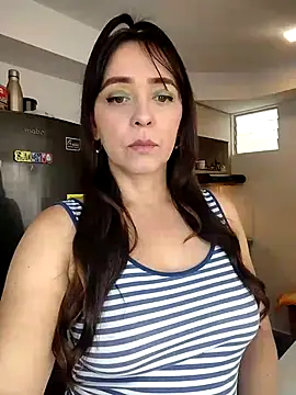 natalie cowens online show from January 2026 07:19:02 PM