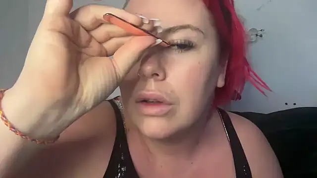 redxxxvixen online show from February 2025 11:37:02 PM