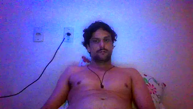 Snapshot of couplemilk chatting on May 2026 02:13:01 PM couplemilk online show from May 2026 02:13:01 PM