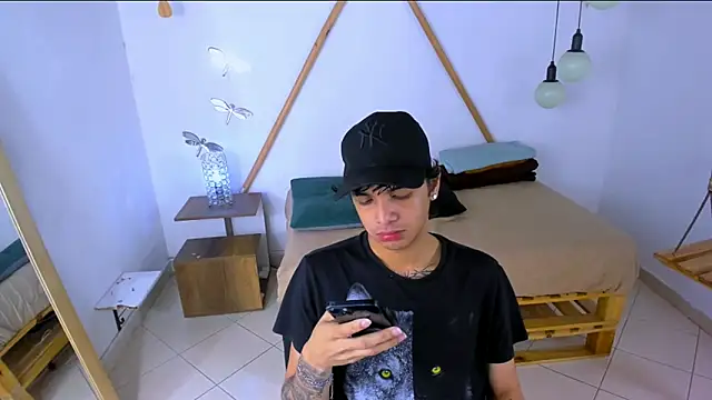 Brand habes online show from October 2025 06:52:02 PM