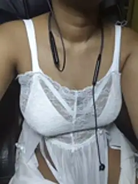 Snapshot of Anjali_cute-Pondati chatting on June 2026 12:45:01 AM Anjali cute-Pondati online show from June 2026 12:45:01 AM