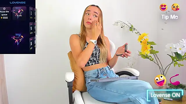 Linda Crawford online show from January 2025 04:50:02 PM