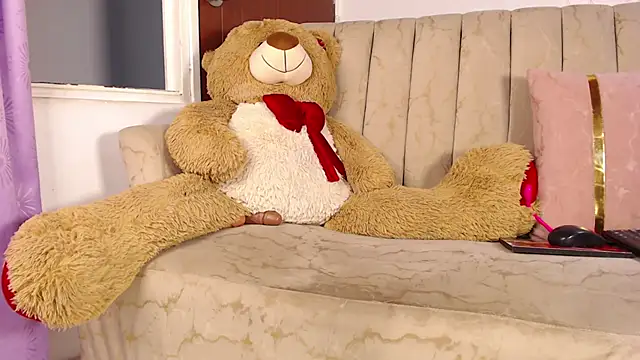 NatazhaQueen online show from November 2025 08:03:02 AM