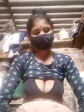 Snapshot of Ritu-0143 chatting on April 2026 02:44:01 PM Ritu-0143 online show from April 2026 02:44:01 PM