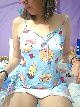 Snapshot of Lunababymylove chatting on June 2026 01:17:02 AM Lunababymylove online show from June 2026 01:17:02 AM