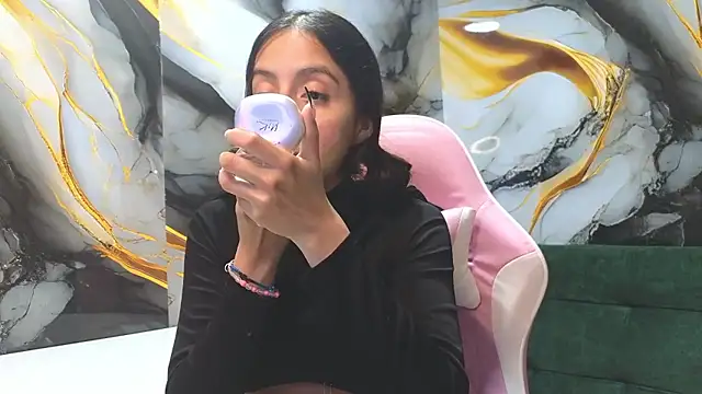 ling ling24 online show from January 2026 01:11:02 AM