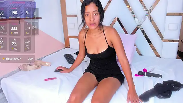 Snapshot of amberr_sweett69 chatting on March 2025 06:48:01 PM amberr sweett69 online show from March 2025 06:48:01 PM