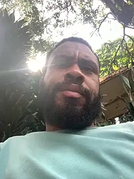 KaelMoreau online show from January 2026 07:45:01 PM