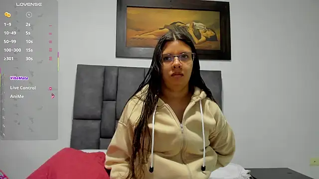 Vahiolet smith online show from July 2026 12:22:01 PM