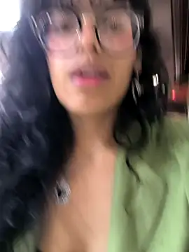 Snapshot of Fun_Everywhere chatting on January 2025 01:35:01 AM Fun Everywhere online show from January 2025 01:35:01 AM