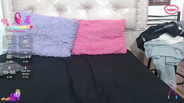 KataleyaStiward online show from October 2025 01:10:01 PM