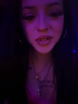 exoticmisfitt online show from April 2026 06:36:01 AM