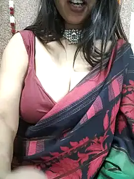 Snapshot of Aradhya-Sharma chatting on December 2024 12:30:01 AM Aradhya-Sharma online show from December 2024 12:30:01 AM