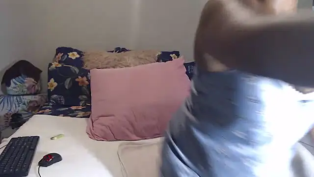 Snapshot of Amberbela chatting on January 2026 06:55:02 PM Amberbela online show from January 2026 06:55:02 PM