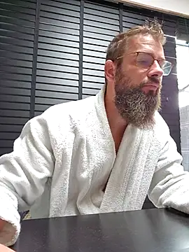 Snapshot of TRebelG chatting on October 2025 09:19:02 AM TRebelG online show from October 2025 09:19:02 AM