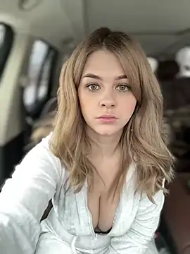 Love Bri online show from February 2025 05:48:02 AM