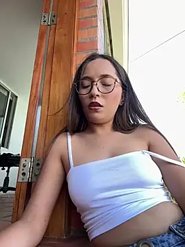 Snapshot of Penelope-Hot chatting on July 2026 08:41:01 PM Penelope-Hot online show from July 2026 08:41:01 PM