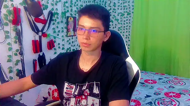 Andy gray online show from October 2025 12:49:02 AM