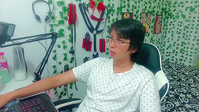 Andy gray online show from March 2026 12:14:02 AM