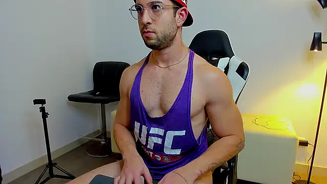 dafboy1 online show from November 2025 05:13:02 PM