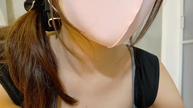 Snapshot of tsukuyomityan1 chatting on September 2025 08:19:01 AM tsukuyomityan1 online show from September 2025 08:19:01 AM