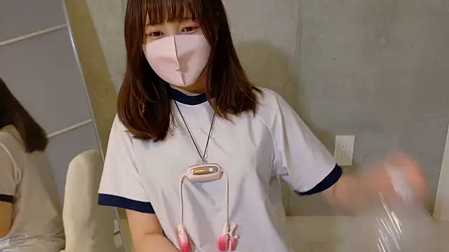 Snapshot of tsukuyomityan1 chatting on October 2025 08:34:02 AM tsukuyomityan1 online show from October 2025 08:34:02 AM