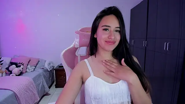 Tinylottie online show from November 2025 01:19:02 AM