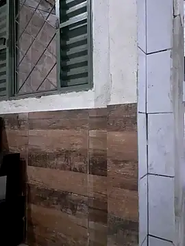 Snapshot of LeleCbsi1 chatting on January 2025 10:40:01 AM LeleCbsi1 online show from January 2025 10:40:01 AM