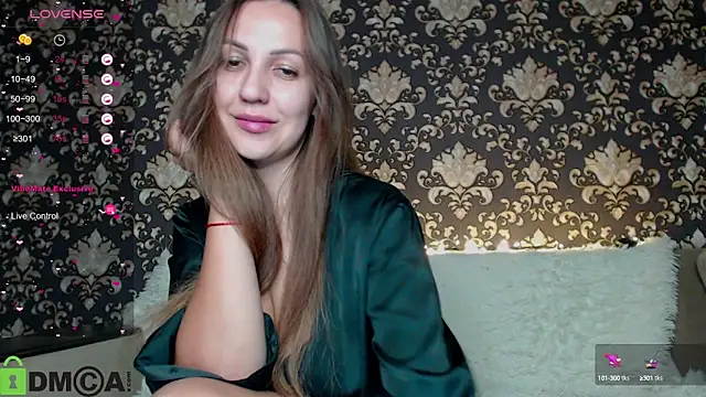 Snapshot of Estel_Loewe chatting on September 2025 01:38:02 PM Estel Loewe online show from September 2025 01:38:02 PM