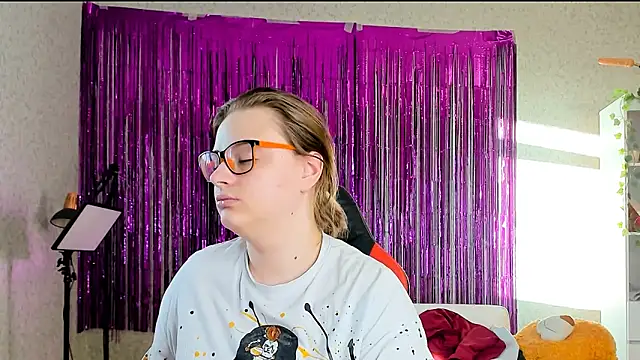 Seductive She Wolf online show from March 2025 05:19:01 AM