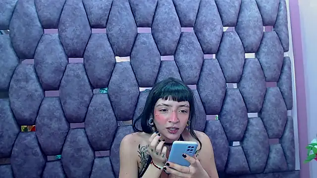 Samantha Smiith online show from February 2025 06:58:02 AM