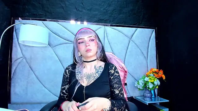 Samantha Smiith online show from April 2026 03:57:01 AM