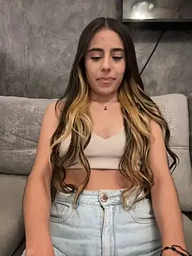 AbyThompson online show from March 2025 02:38:02 AM