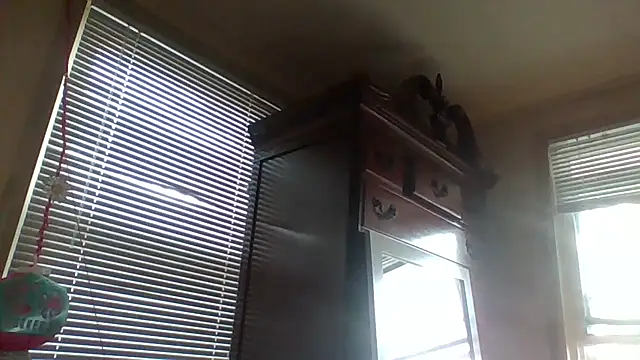 KatieBARBiE98 online show from September 2025 10:02:01 PM