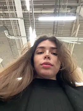 pantyless online show from October 2025 12:52:01 AM