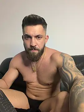 Snapshot of LoveIsBlind_ chatting on July 2026 06:47:01 PM LoveIsBlind online show from July 2026 06:47:01 PM