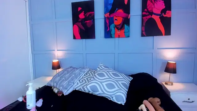 Elizabeth Santos online show from February 2025 03:01:02 AM