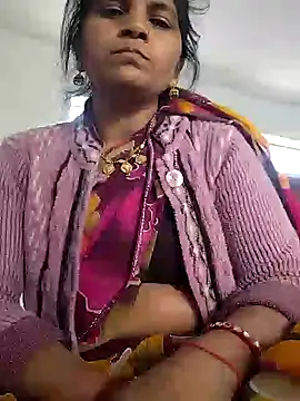 Snapshot of Hot_priya2 chatting on December 2024 02:24:01 AM Hot priya2 online show from December 2024 02:24:01 AM