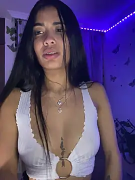 Snapshot of lina_pink chatting on March 2025 05:30:01 AM lina pink online show from March 2025 05:30:01 AM