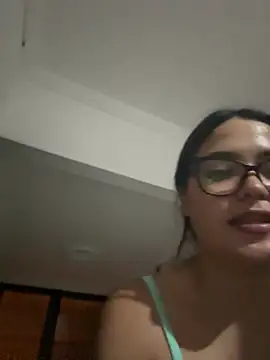 Snapshot of Karla-sexy01 chatting on January 2025 09:00:01 AM Karla-sexy01 online show from January 2025 09:00:01 AM