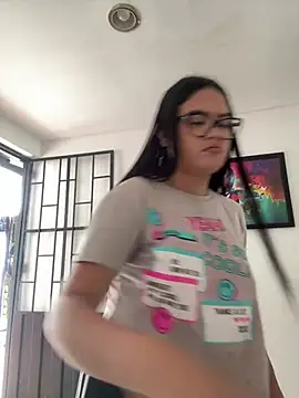 Snapshot of Karla-sexy01 chatting on February 2025 06:56:02 PM Karla-sexy01 online show from February 2025 06:56:02 PM