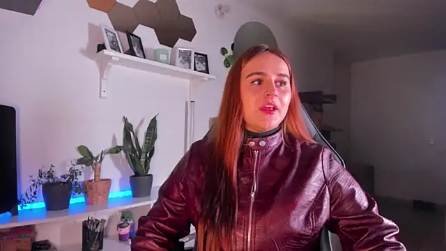 Snapshot of evy_orange1 chatting on February 2026 04:27:01 AM evy orange1 online show from February 2026 04:27:01 AM