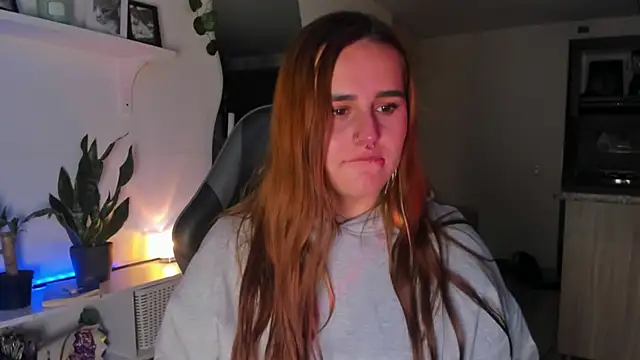 Snapshot of evy_orange1 chatting on February 2026 02:41:01 AM evy orange1 online show from February 2026 02:41:01 AM