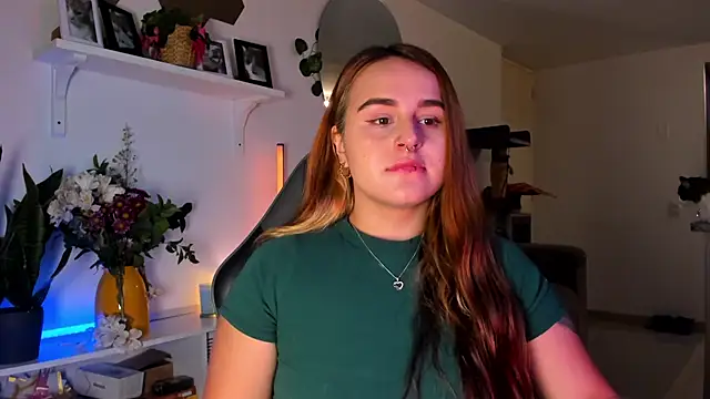 evy orange1 online show from March 2026 12:18:01 AM